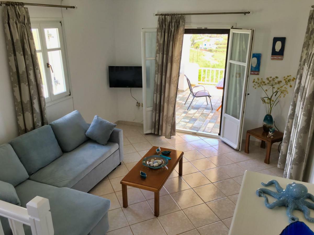 Anthoula'S Sea View Apartment Piso Livadi Exterior foto